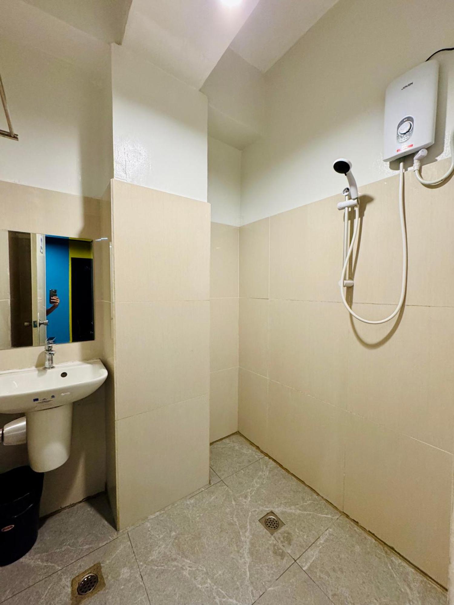 סן פדרו מקאטי Cheese Hostel Manila מראה חיצוני תמונה